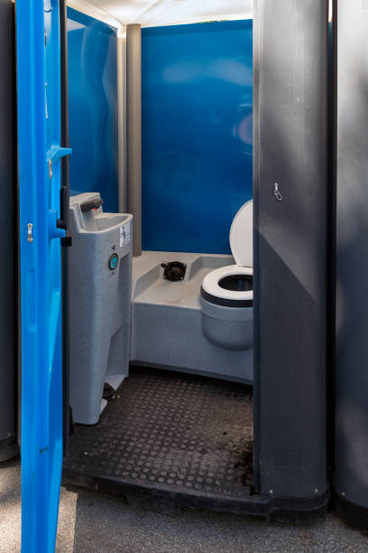 Best Portable restroom trailer rental  in Crane, MO